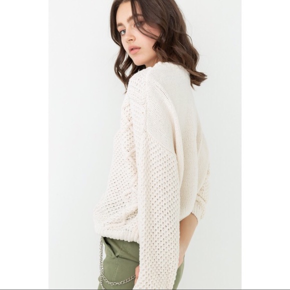 Long Sleeve Chunky Knit Pullover Sweater - Ivory - Picture 2 of 3